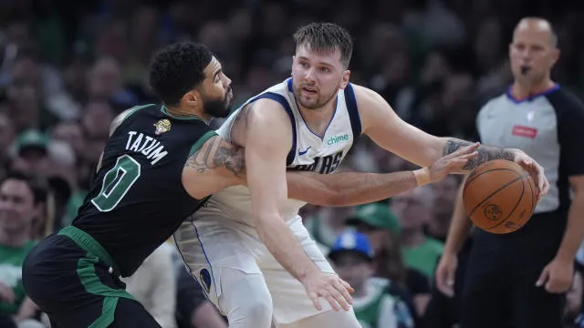 Celtics beat Mavericks 105-98, take 2-0 lead in NBA Finals as series heads  to Dallas