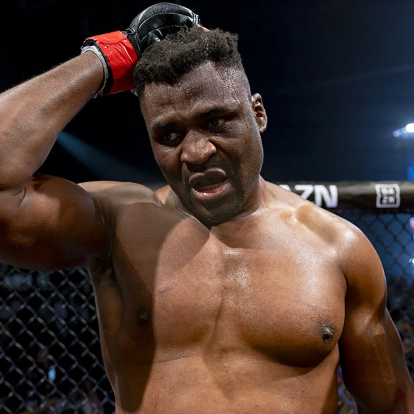 image_6758f258b0c22 Joe Rogan Shocks the World by Calling Tom Aspinall a 'Freak' – Is Ngannou's Era Over