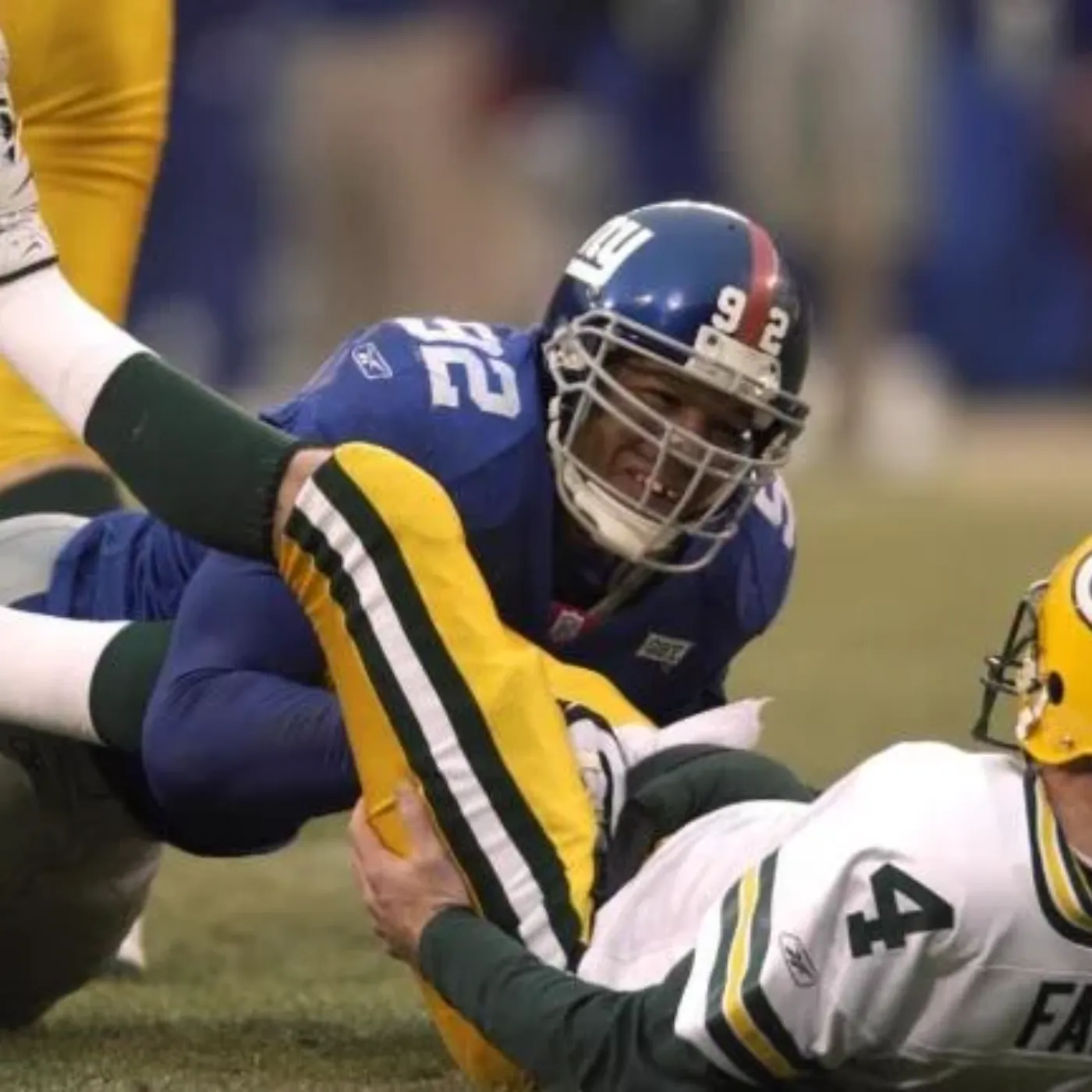 image_6758f9dec7135 The Mark Gastineau-Brett Favre Rift Explored in New Documentary