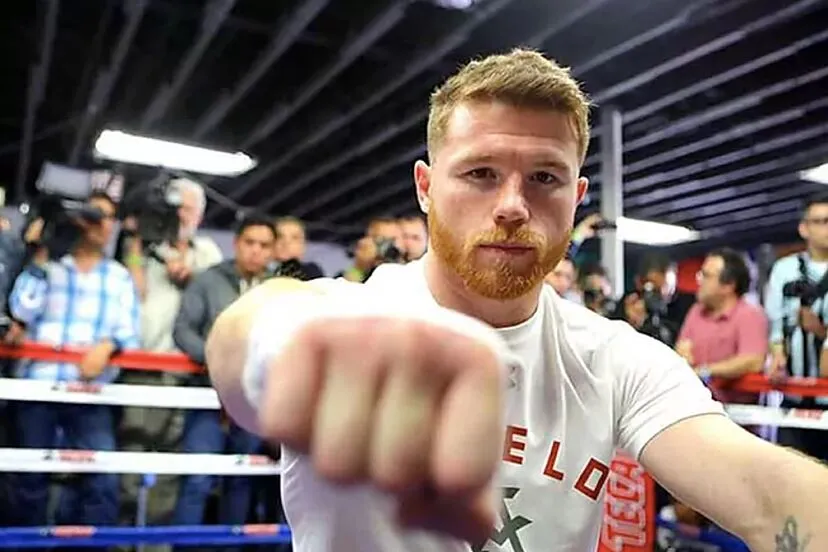 Cái tôi của Canelo Alvarez rất lớn và anh ta tự nhận mình là võ sĩ quyền Anh giỏi nhất thế giới: Tôi tin vào bản thân mình | Marca