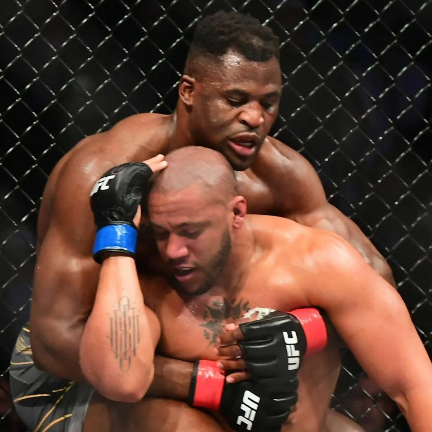 image_675948ba53138 Ngannou Calls Out McGregor: "Fix Your Family Drama Before Talking Trash!