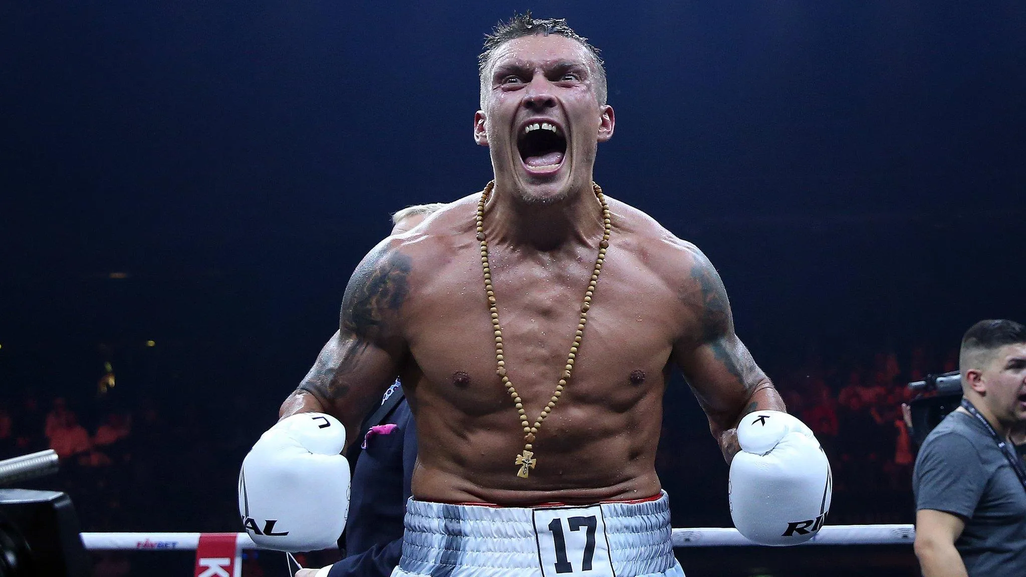 Oleksandr Usyk wins WBO and WBC belts after win over Mairis Briedis - BBC  Sport