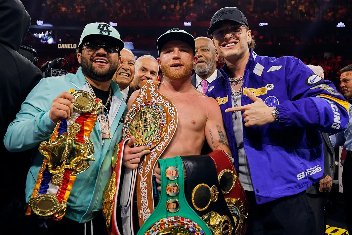 Canelo đánh bại đối thủ bị tấn công ở Las Vegas và giành được chức vô địch thế giới - Ag. Chiến đấu – MMA, UFC, Boxe và Mais