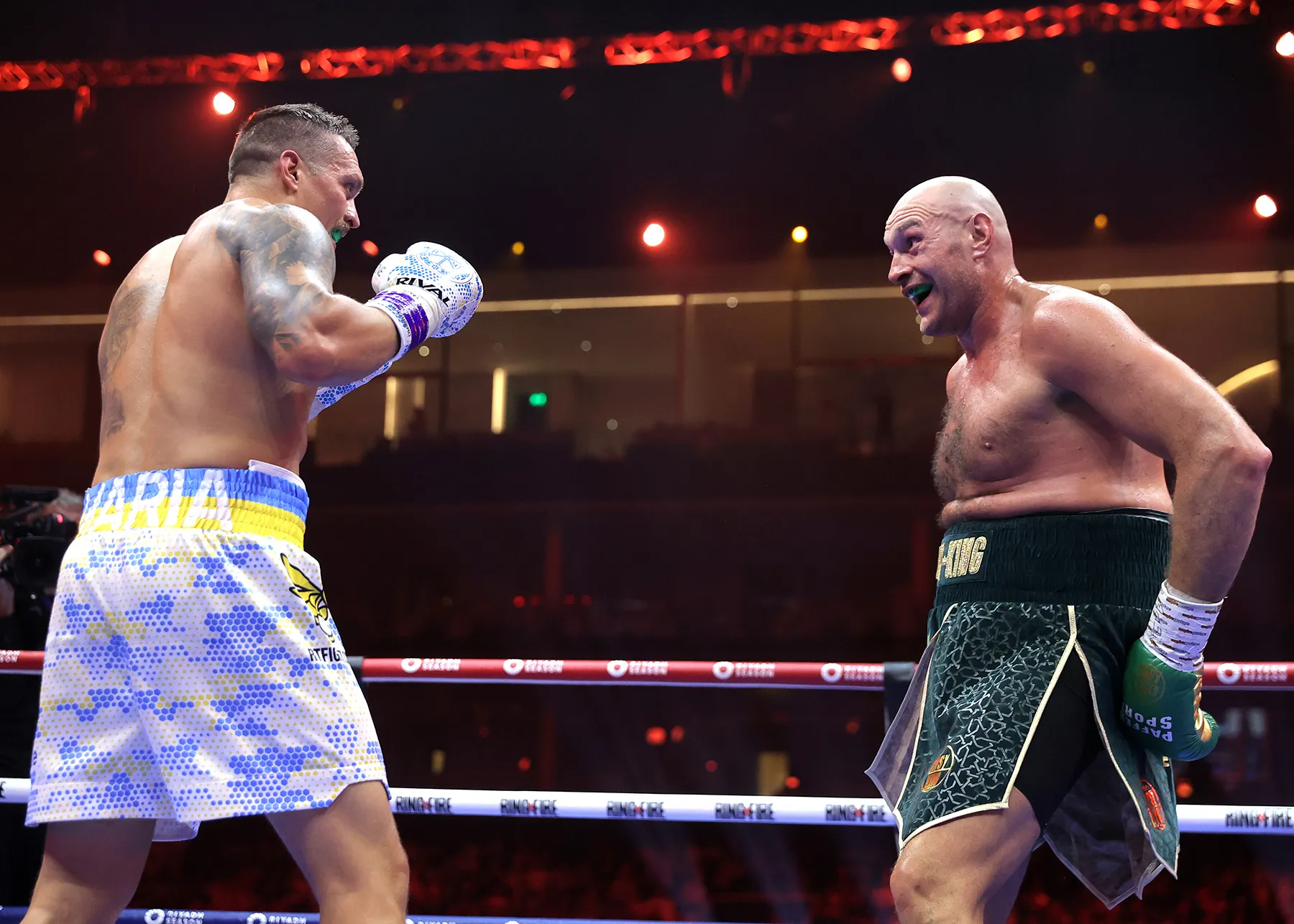 Tôi đã đấu với Tyson Fury và Oleksandr Usyk, đây là người chiến thắng trong trận tái đấu | talkSPORT