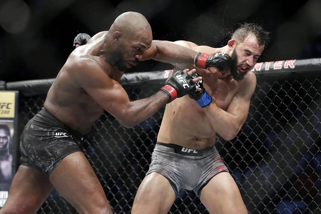 image_675bd228e4870 Jon Jones vs. Tom Aspinall: The fight exposed Aspinall's weaknesses