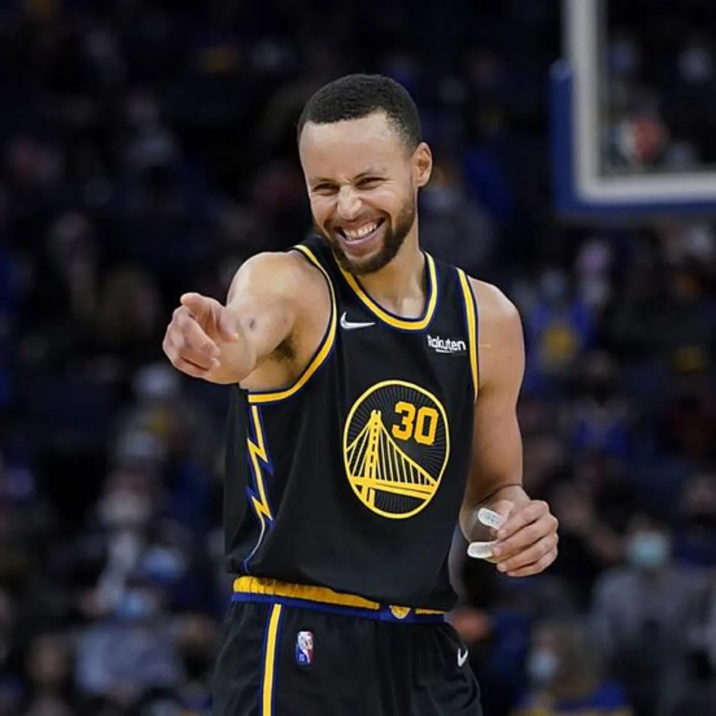 image_675bfa48d2812 Is Stephen Curry a Great Player Because of His Ability or Just a Trickster to Get Famous?