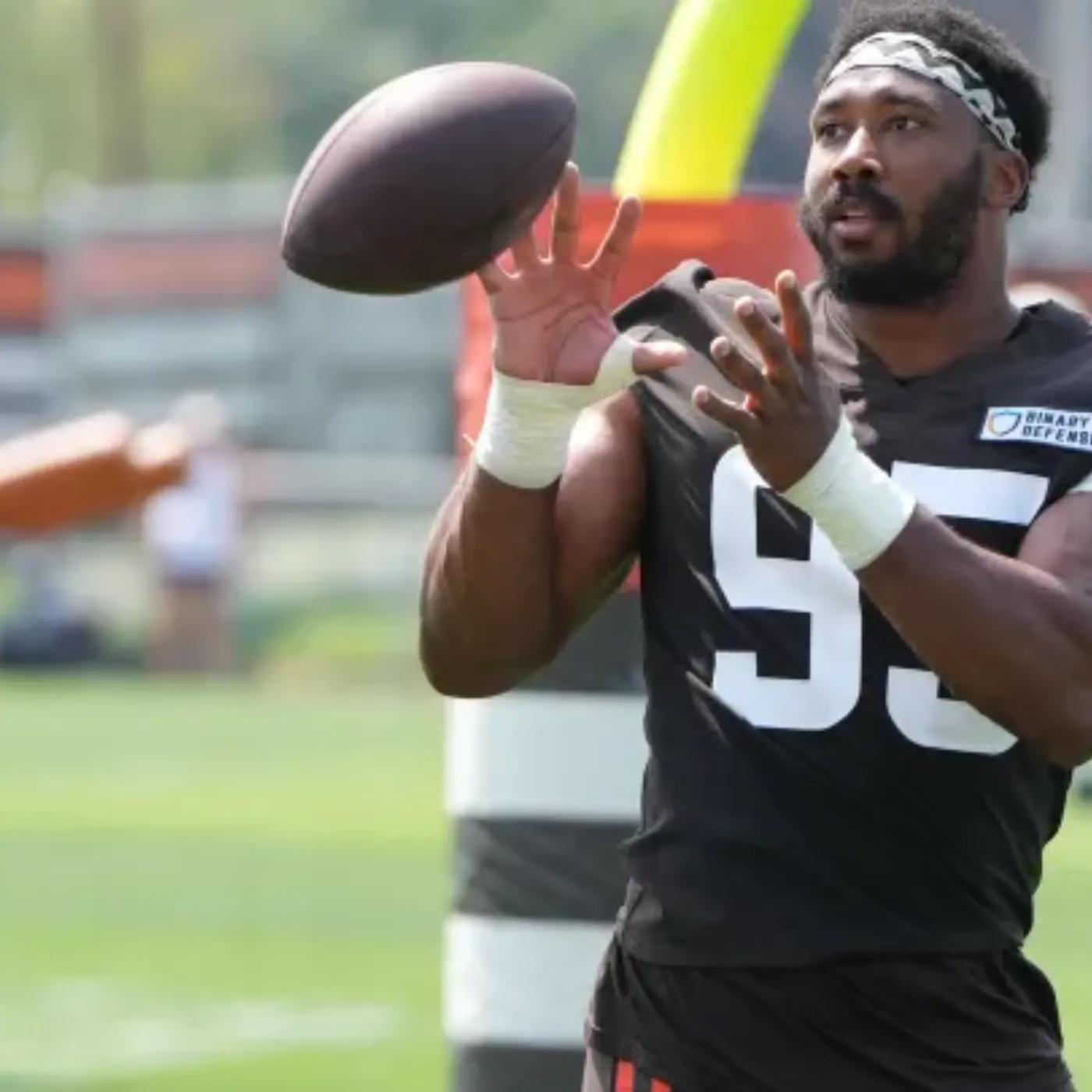 image_675ceb4a42a92 Myles Garrett Speaks on 'Dysfunction' This Season; Reaffirms Commitment to Browns