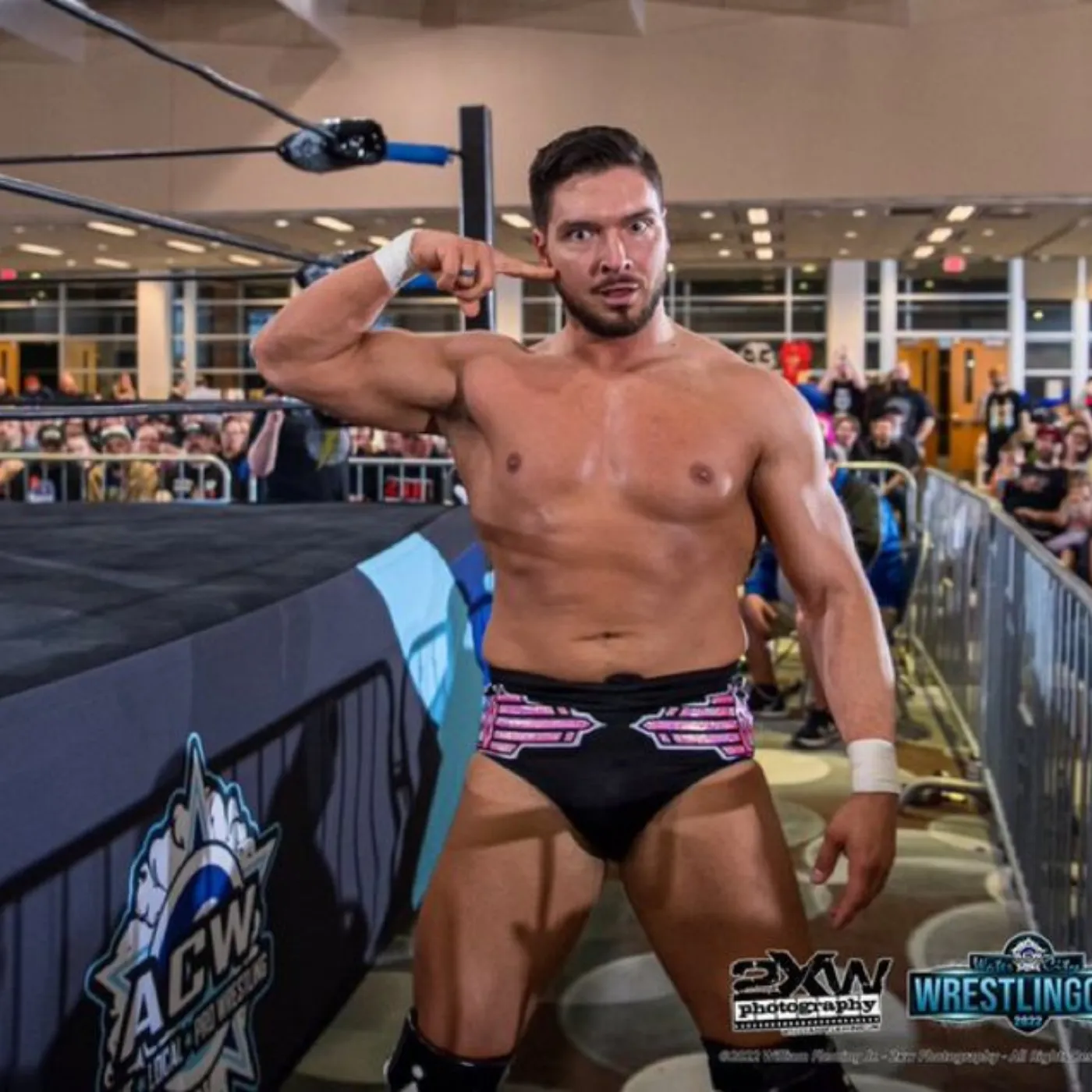 image_675f901ab0ee1 Why Fans Are Tuning Out Every Time Ethan Page Grabs a Mic