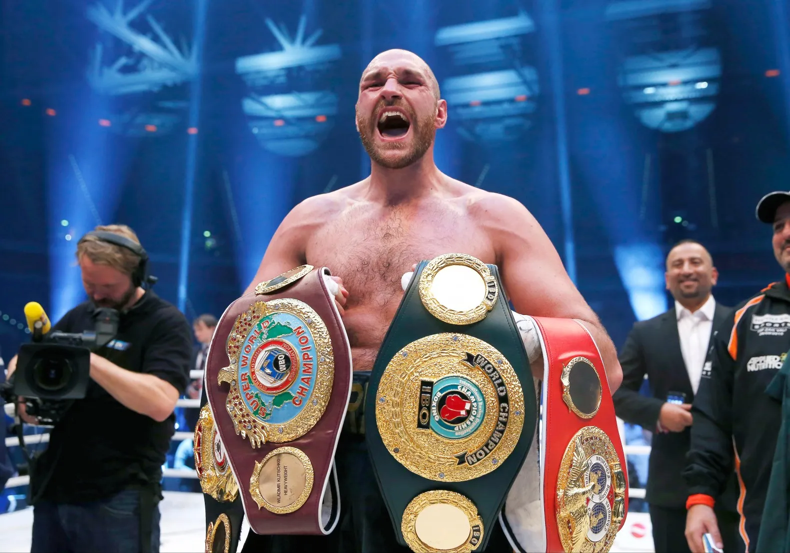 Tyson Fury: Nhà vô địch quyền anh tiết lộ về việc sử dụng ma túy