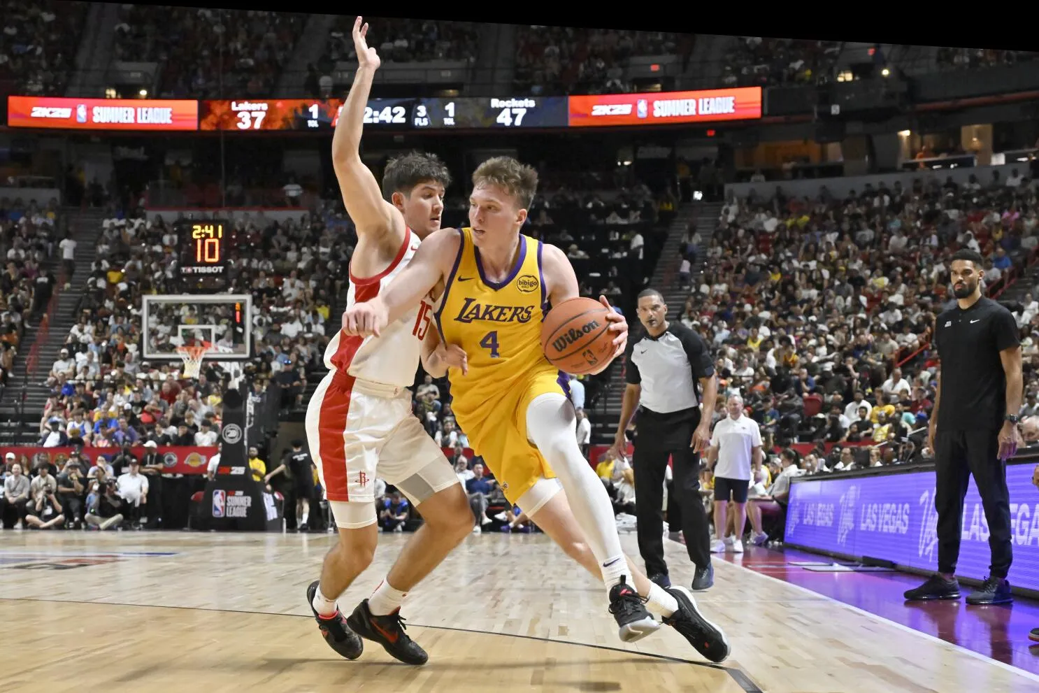 Dalton Knecht's 25 points not enough in Lakers' loss to Rockets - Los  Angeles Times