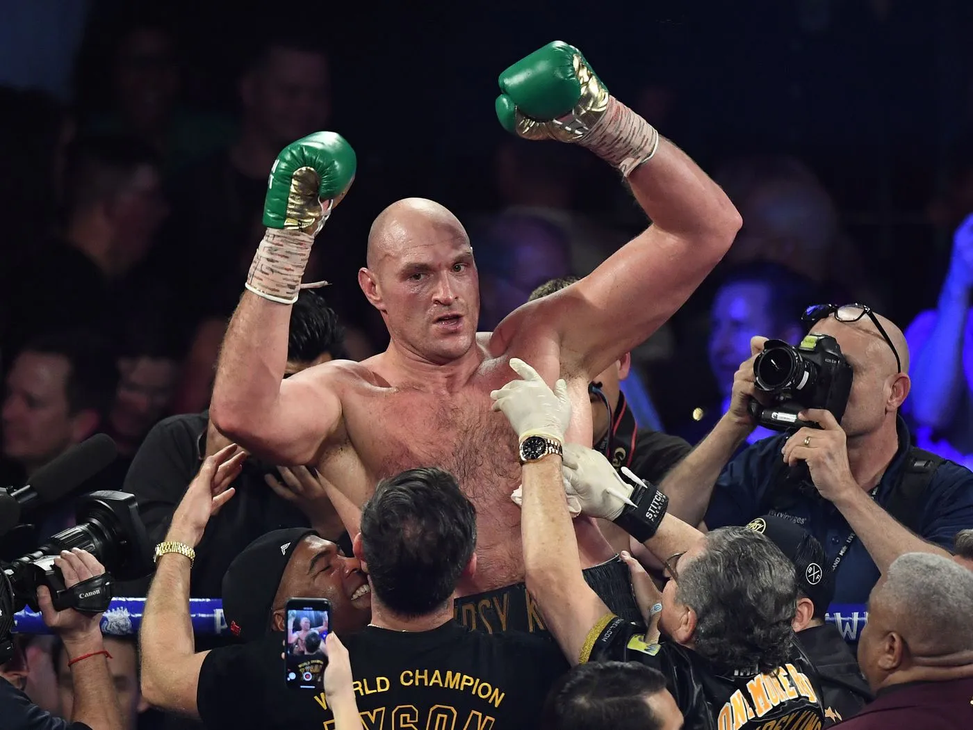 Wilder vs Fury 2: Boxing pros react to Tyson Fury's dominant win - Bad Left  Hook