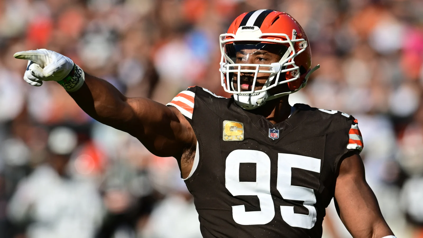 image_676a603635091 Myles Garrett is an arrogant, unrepentant asshole. Disrespectful to Browns fans.