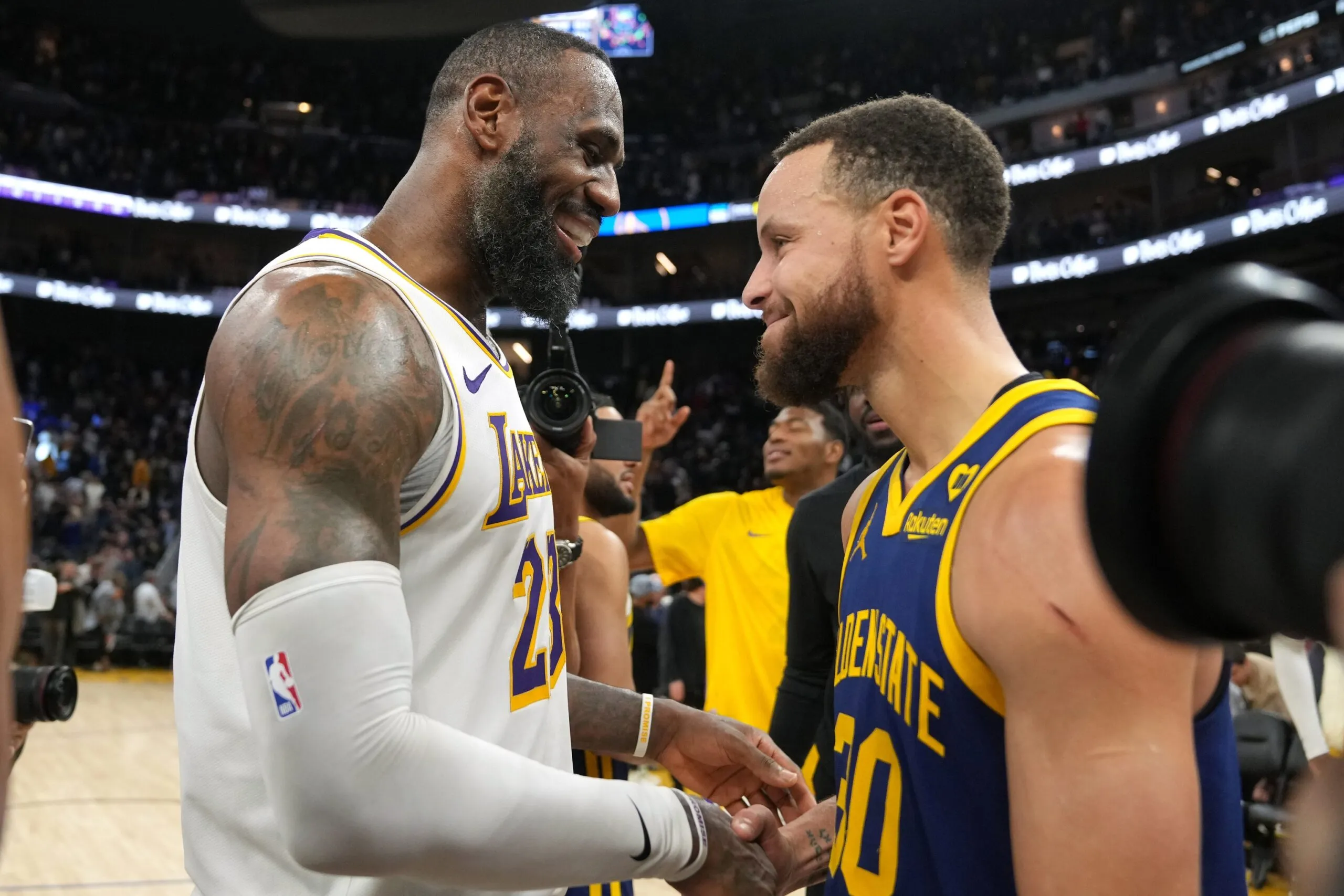 Los Angeles Lakers Linked to Golden State Warriors' 12-Time All-Star in  Potential Blockbuster Trade