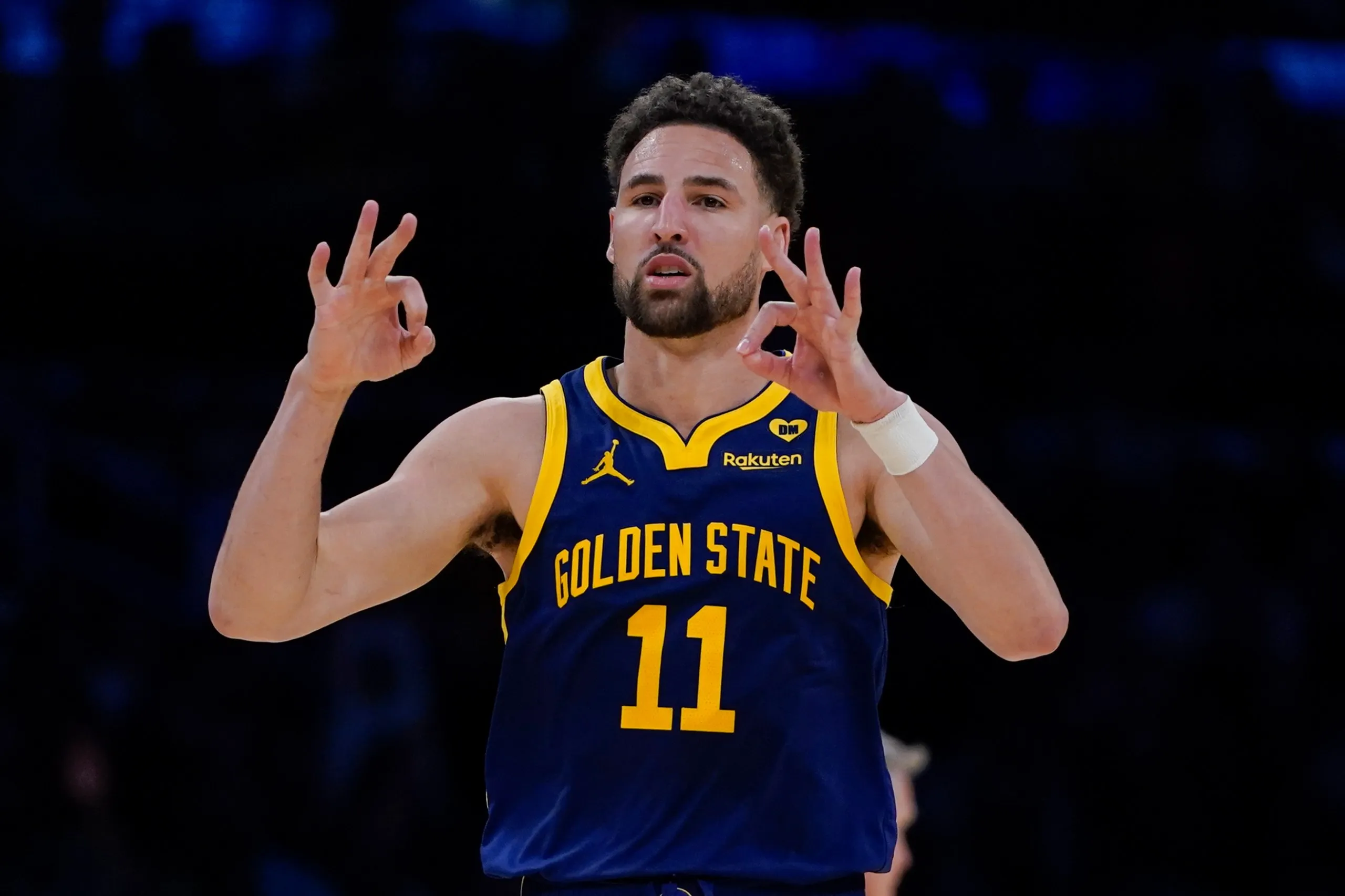 Klay Thompson is leaving the Warriors and will join the Mavericks, AP  sources say | PHL17.com