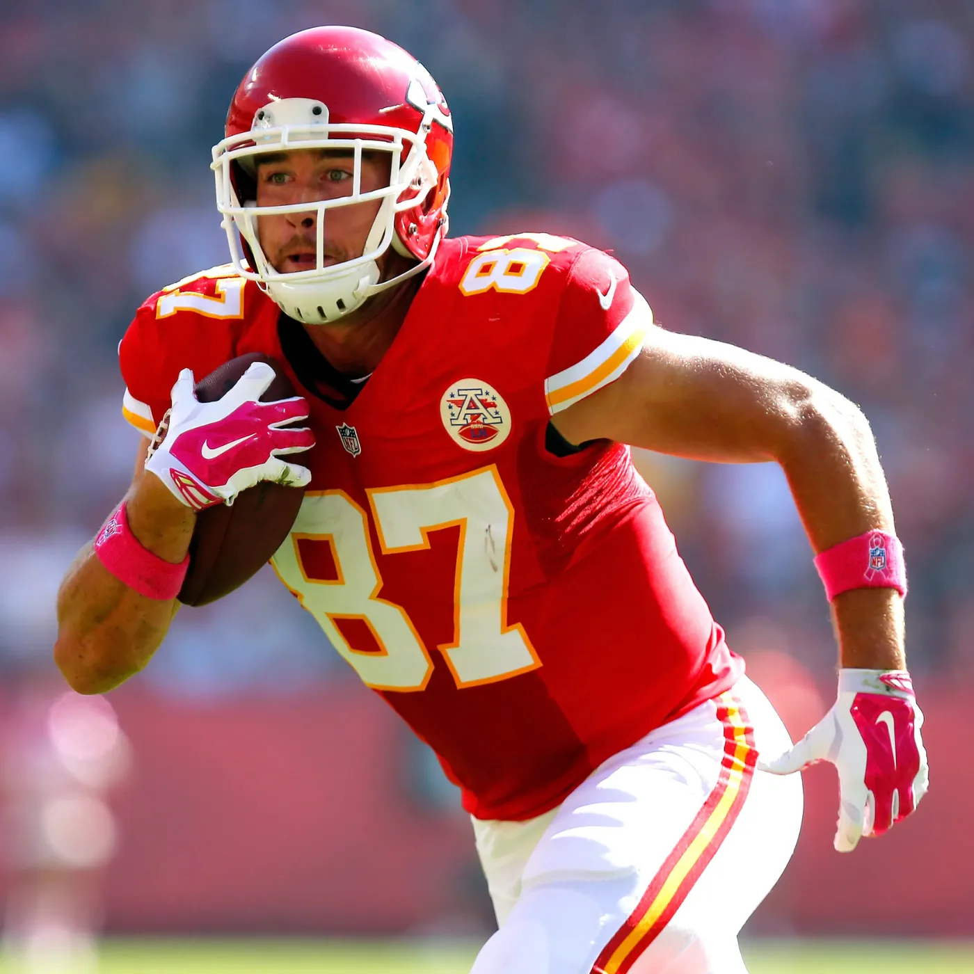 image_676e118608bef Travis Kelce Breaks Chiefs’ Scoring Record with Iconic Dunk Tribute to Tony Gonzalez