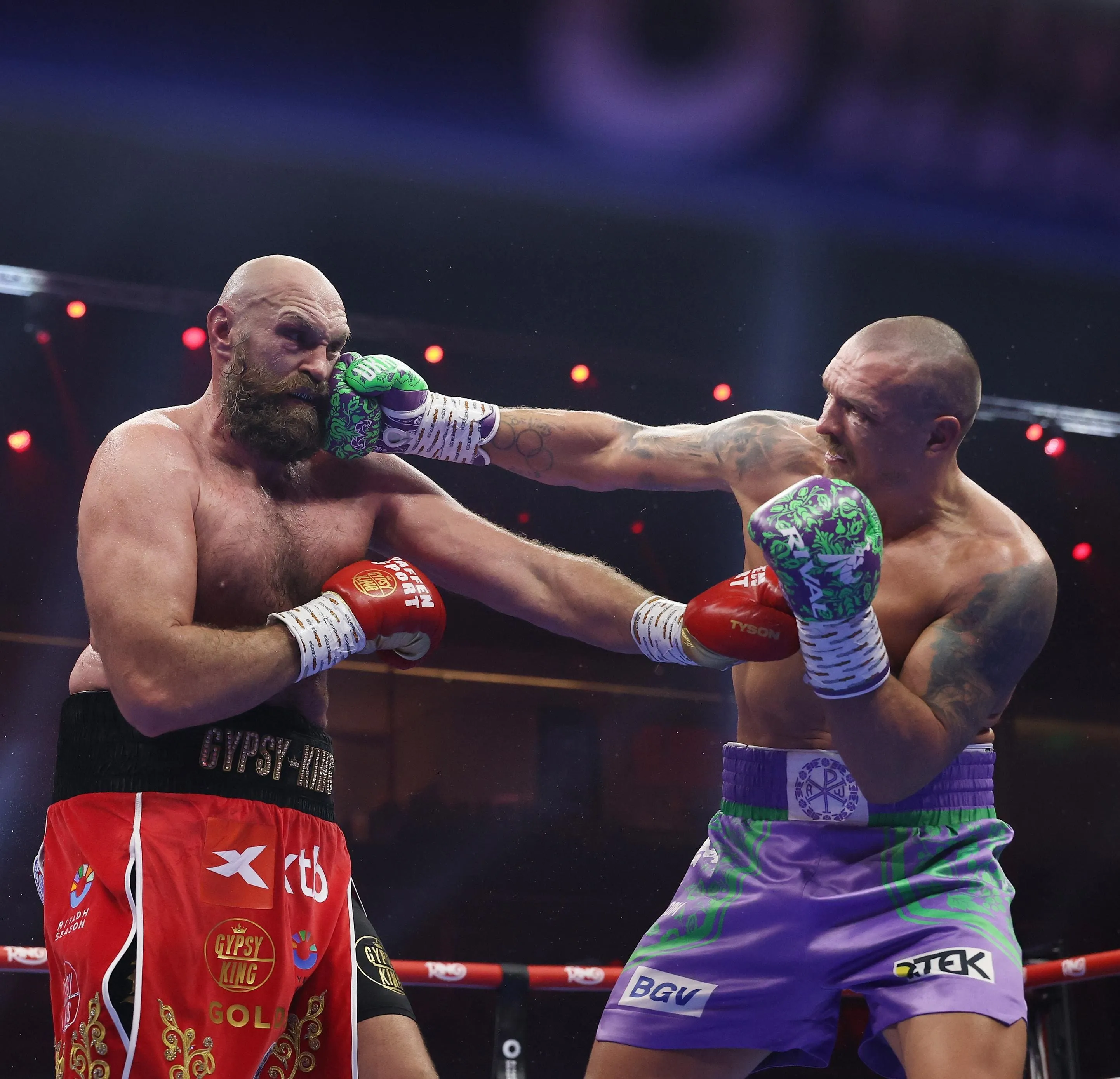 Oleksandr Usyk Vs. Kết quả Tyson Fury 2: Người chiến thắng, Thẻ điểm, Phản ứng