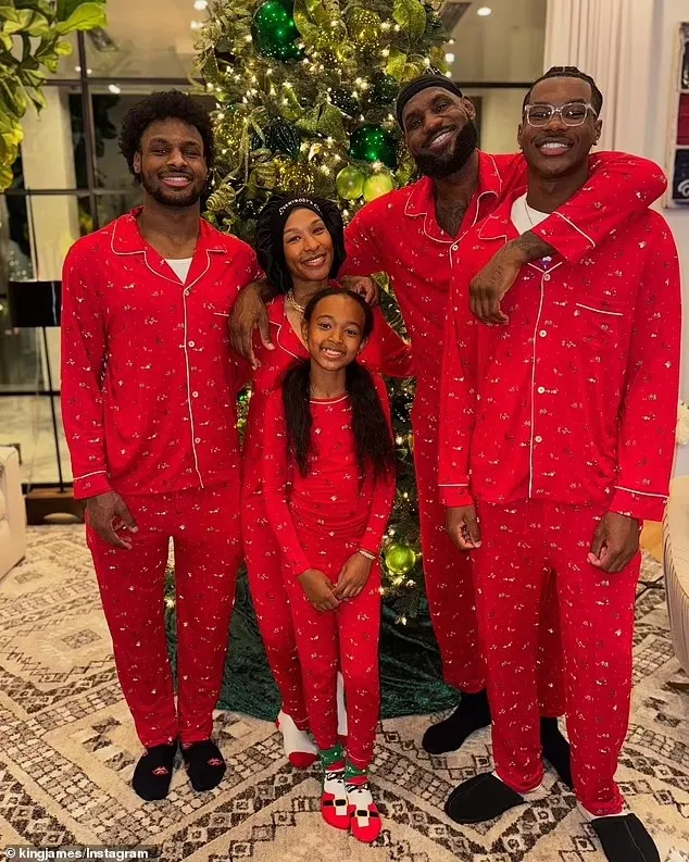 image_676ee1330b166 LeBron James' Son Stuns Fans in Christmas Photo—What’s Everyone Talking About?