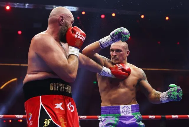 Video: Trận đấu toàn diện Oleksandr Usyk vs. Tyson Fury 2 - Yahoo Sports