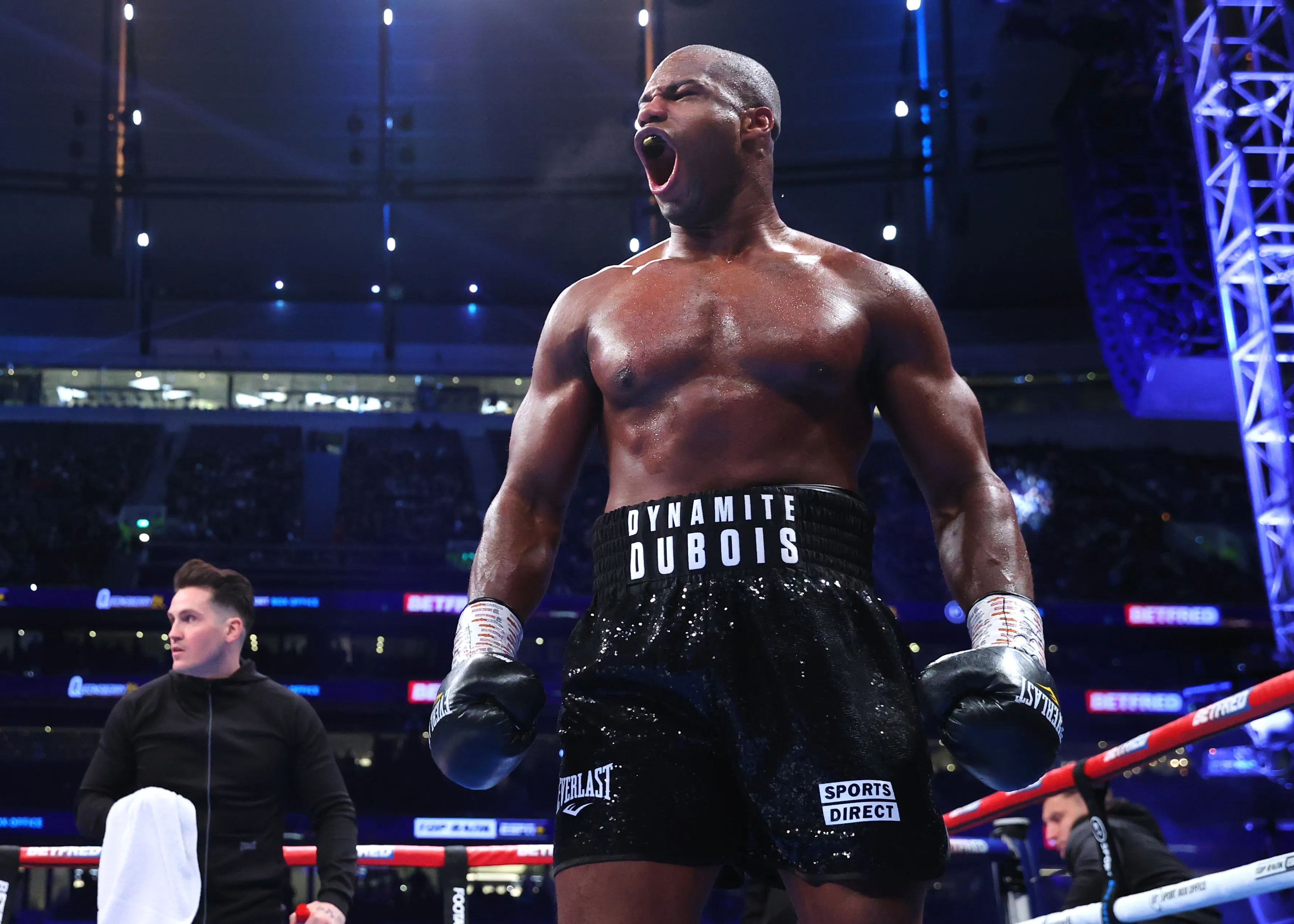 Natural heavyweight Daniel Dubois has KO power, youth and thunderous jab  that can ruin Oleksandr Usyk's Tyson Fury dream | talkSPORT