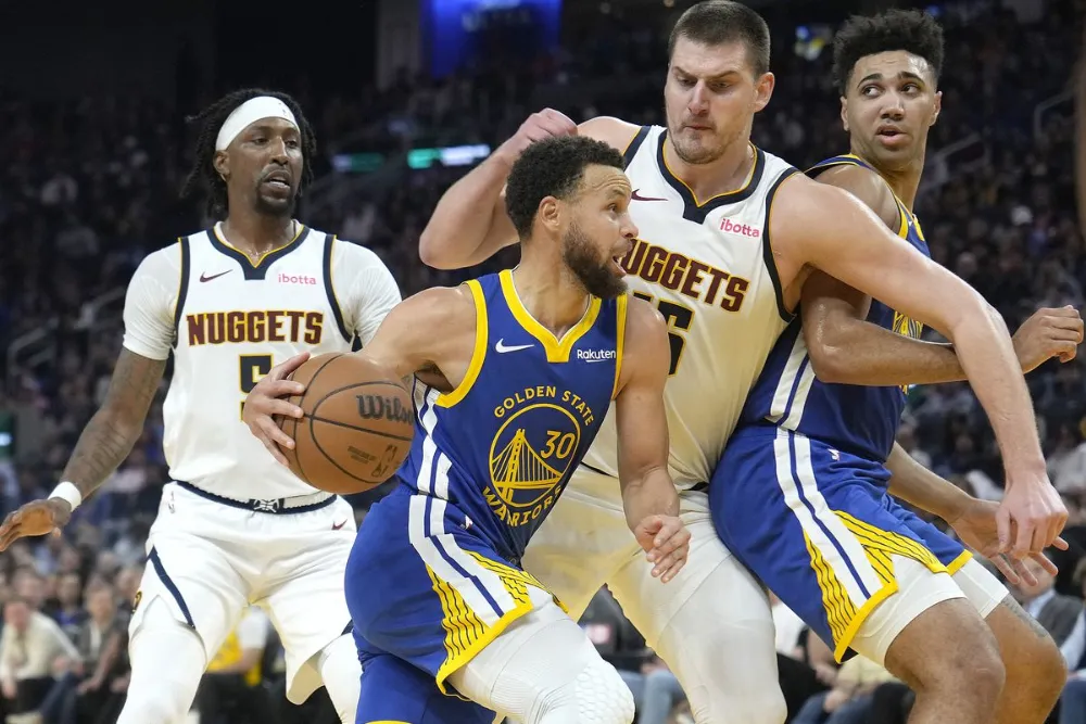 image_676f75104dffd Stephen Curry says it's weird being on the same team as Nikola Jokic