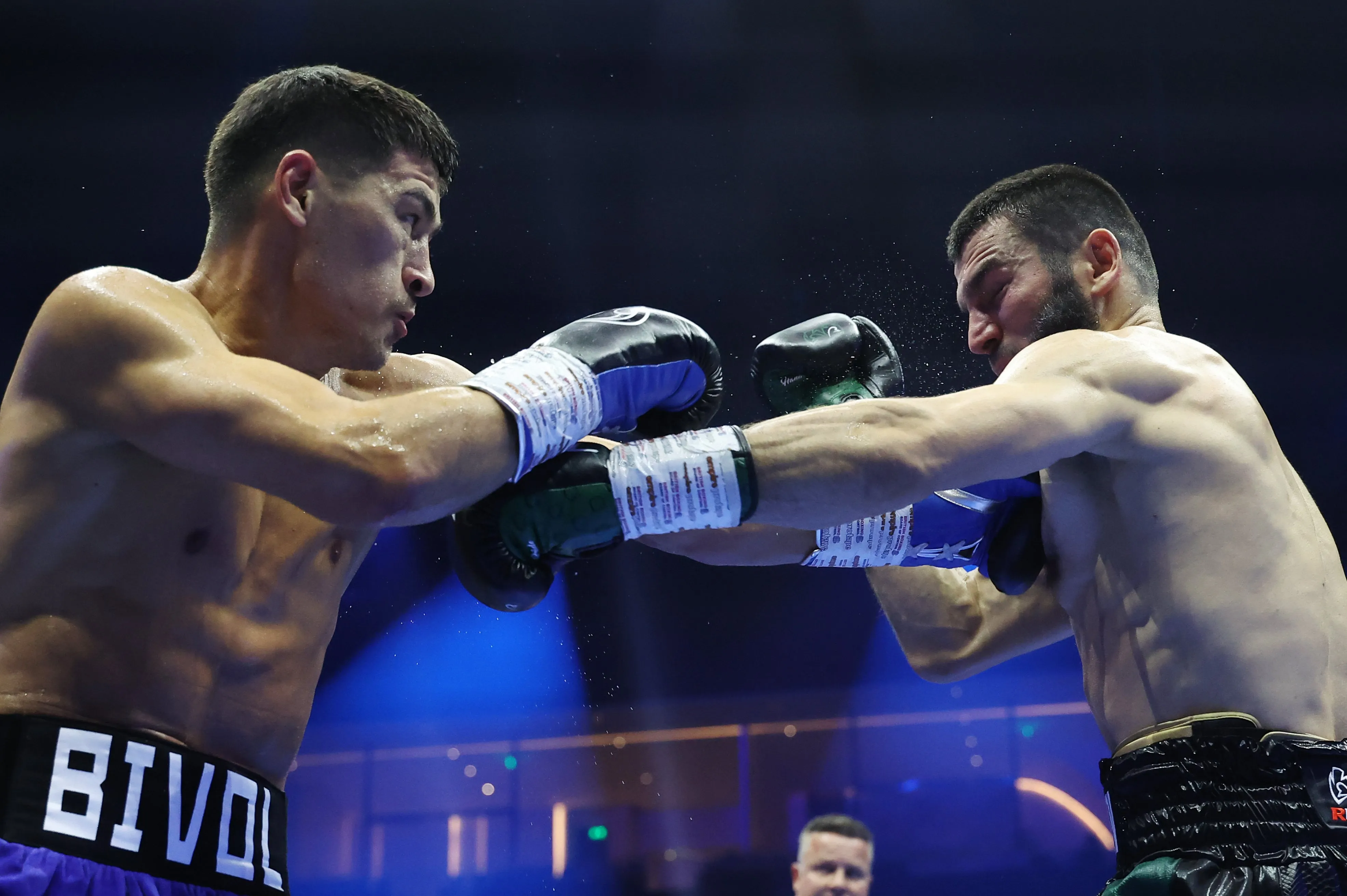 image_6772296d77636 Why Bivol's style will lead him to defeat against Beterbiev in the upcoming rematch