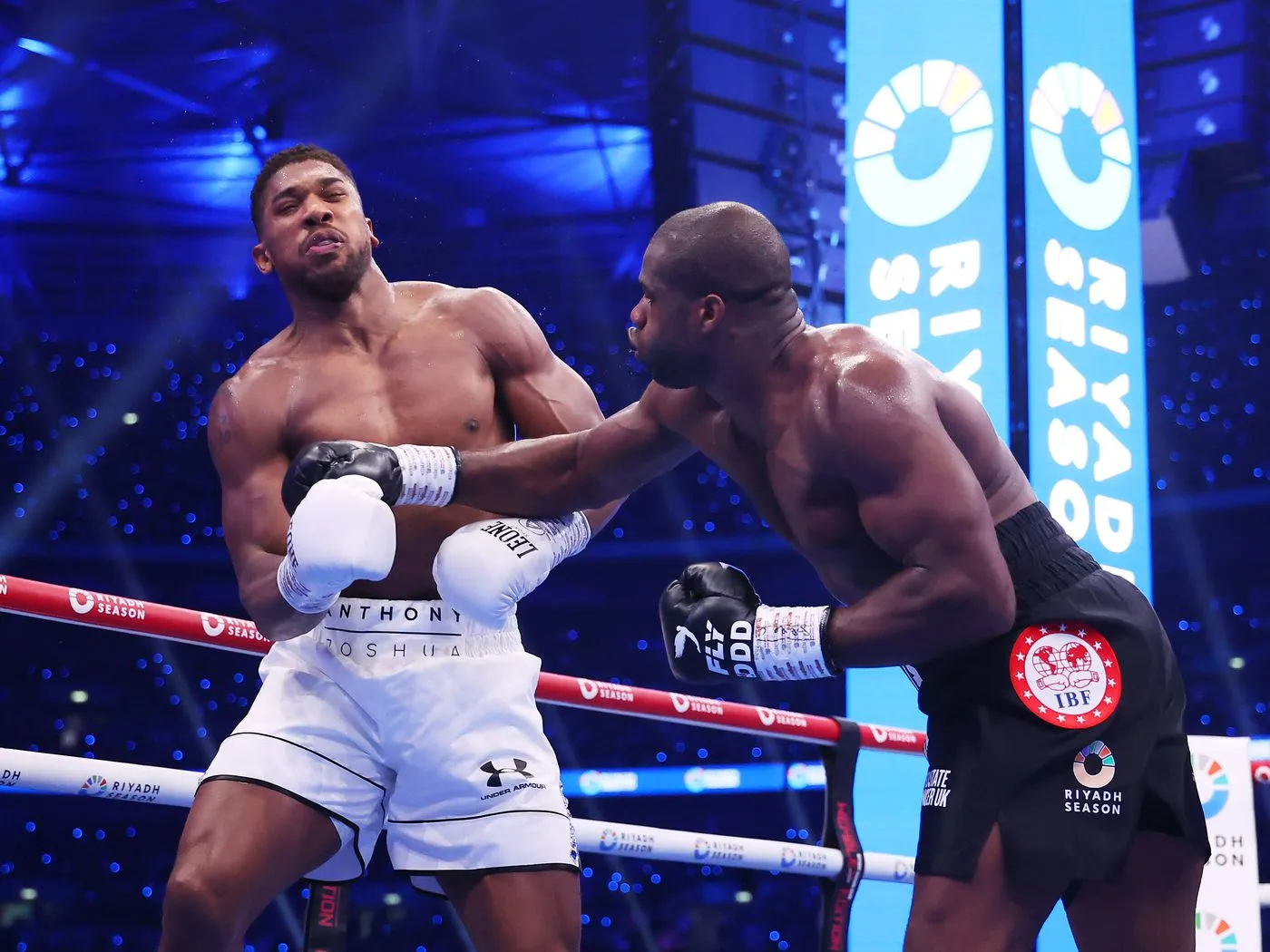 image_67735432258aa The reasons why Daniel Dubois won the brutal victory over Anthony Joshua have been revealed. Did he use any tricks?