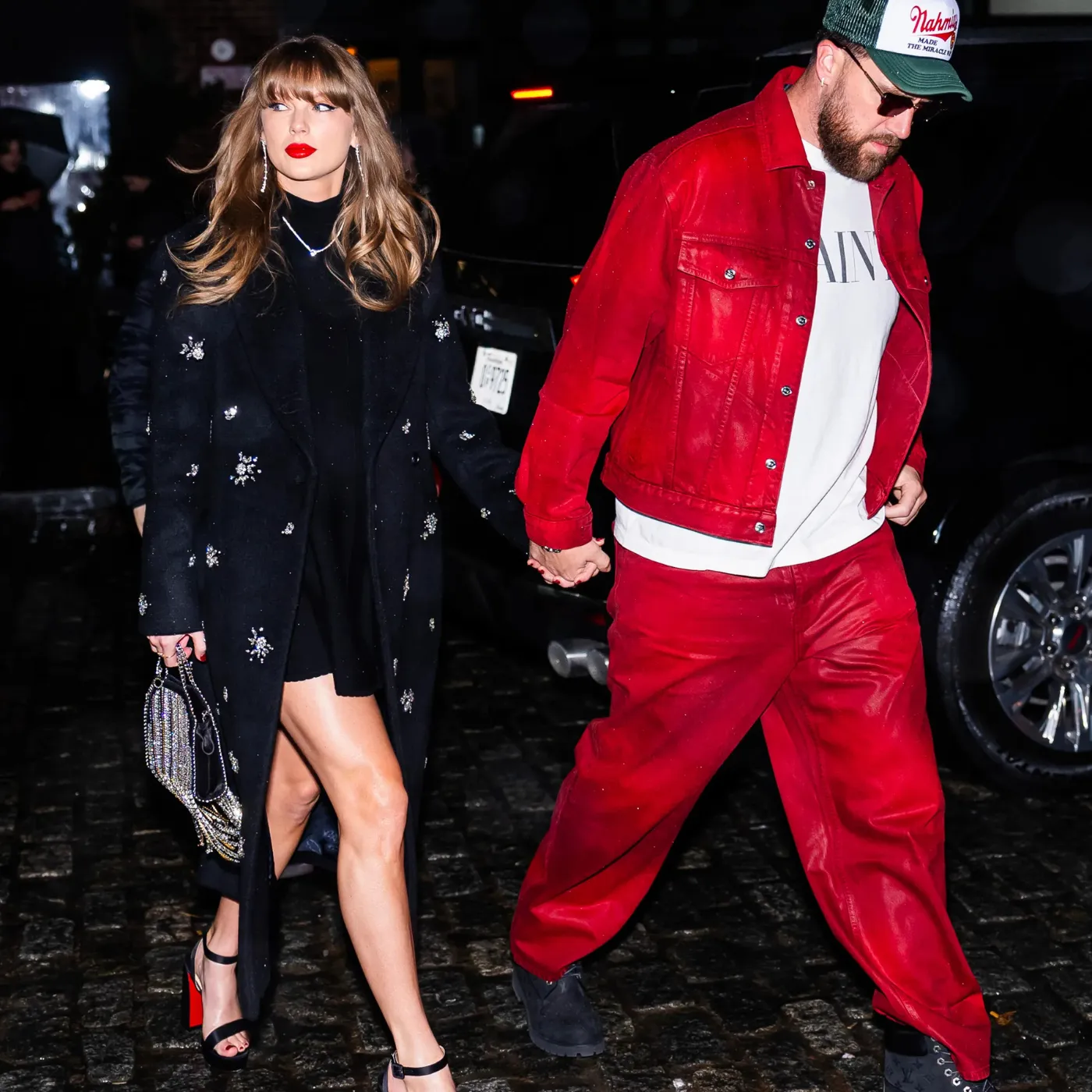 image_67735eddb20ad Travis Kelce Surprises Taylor Swift with a New Year’s Proposal: A Romantic Start to 2025!