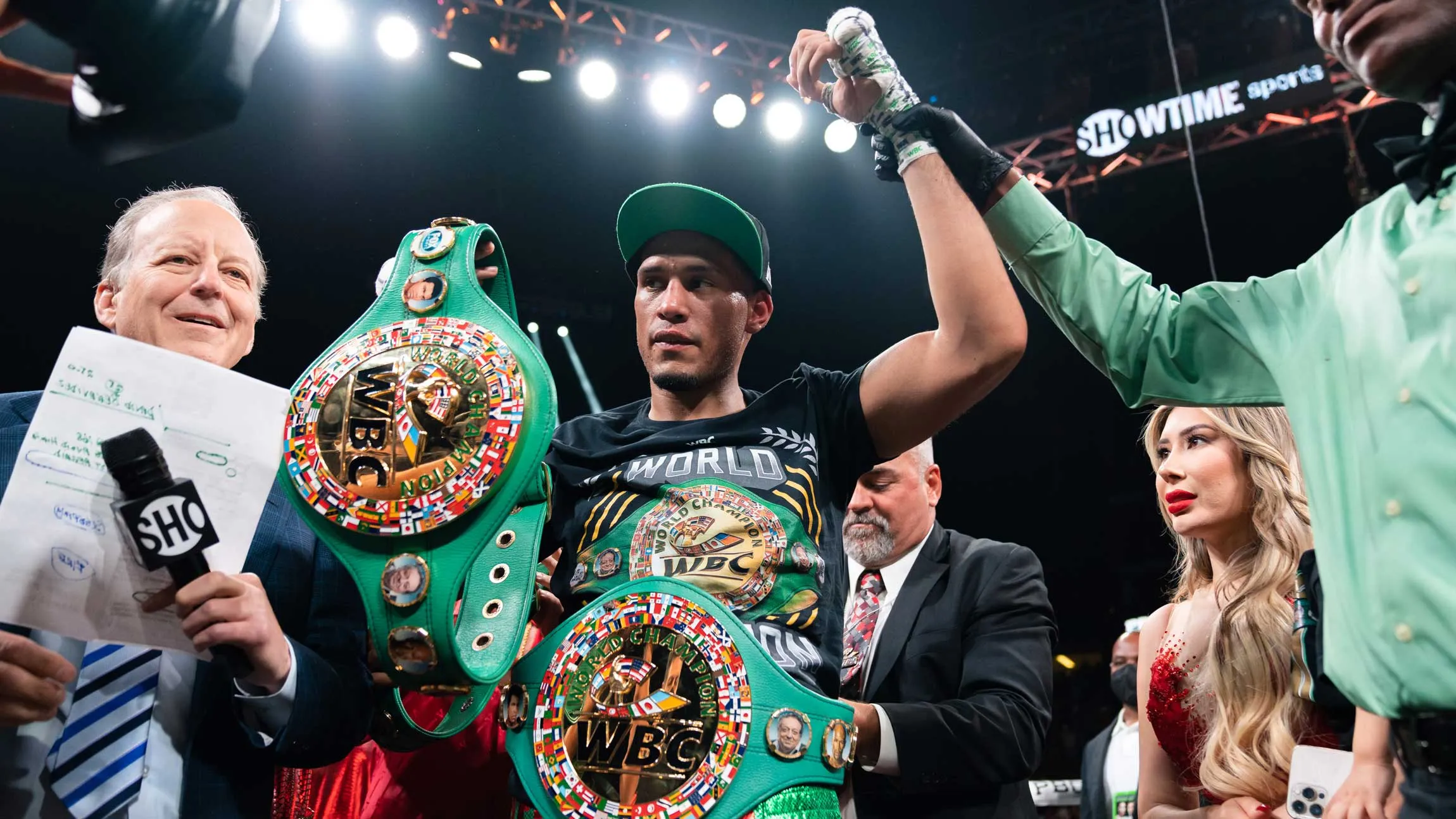 David Benavidez Destroys David Lemieux in Spectacular Performance