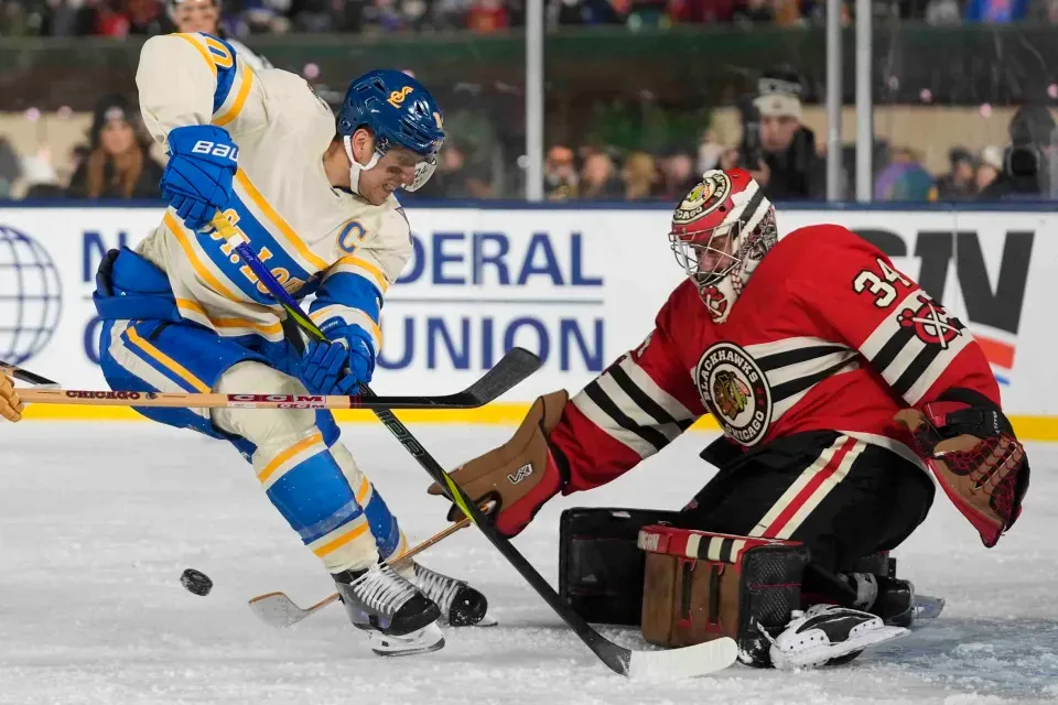 image_67760aad9b9e4 Cam Fowler Scores Twice to Propel Blues to a 6, 2 Win Over Blackhawks in the Winter Classic