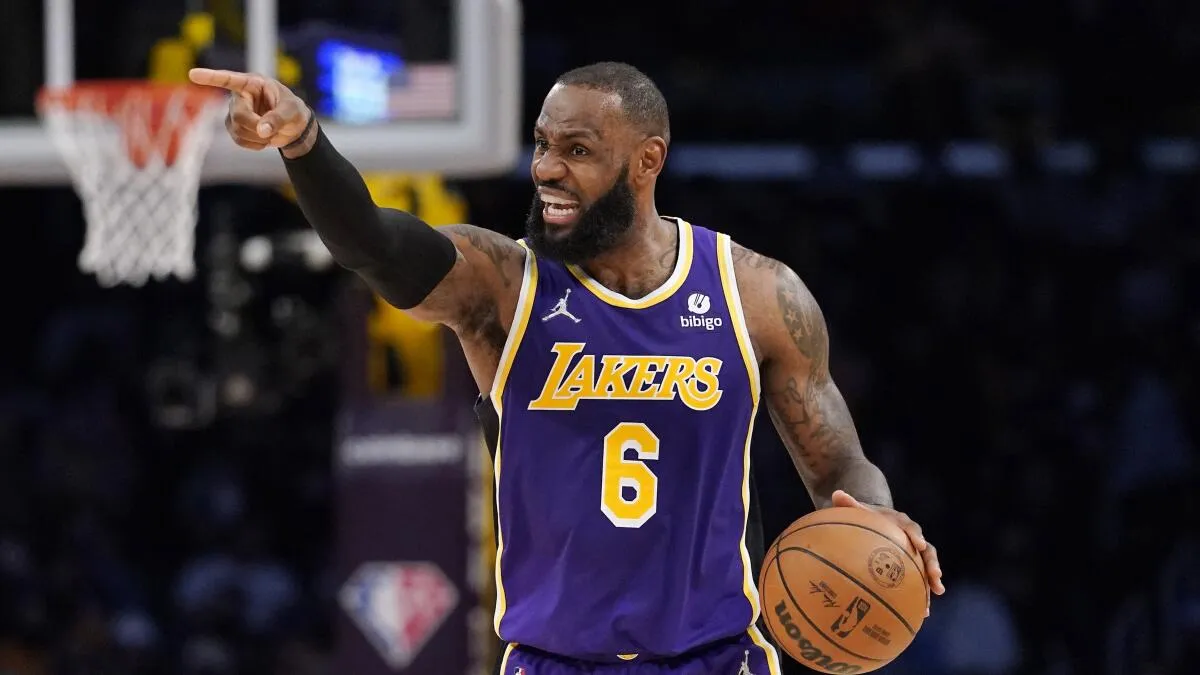 image_67777292da22e NBA Dunk Legend Drops Bombshell on LeBron James: Shocking Claim About Lakers’ Latest Trade Decision