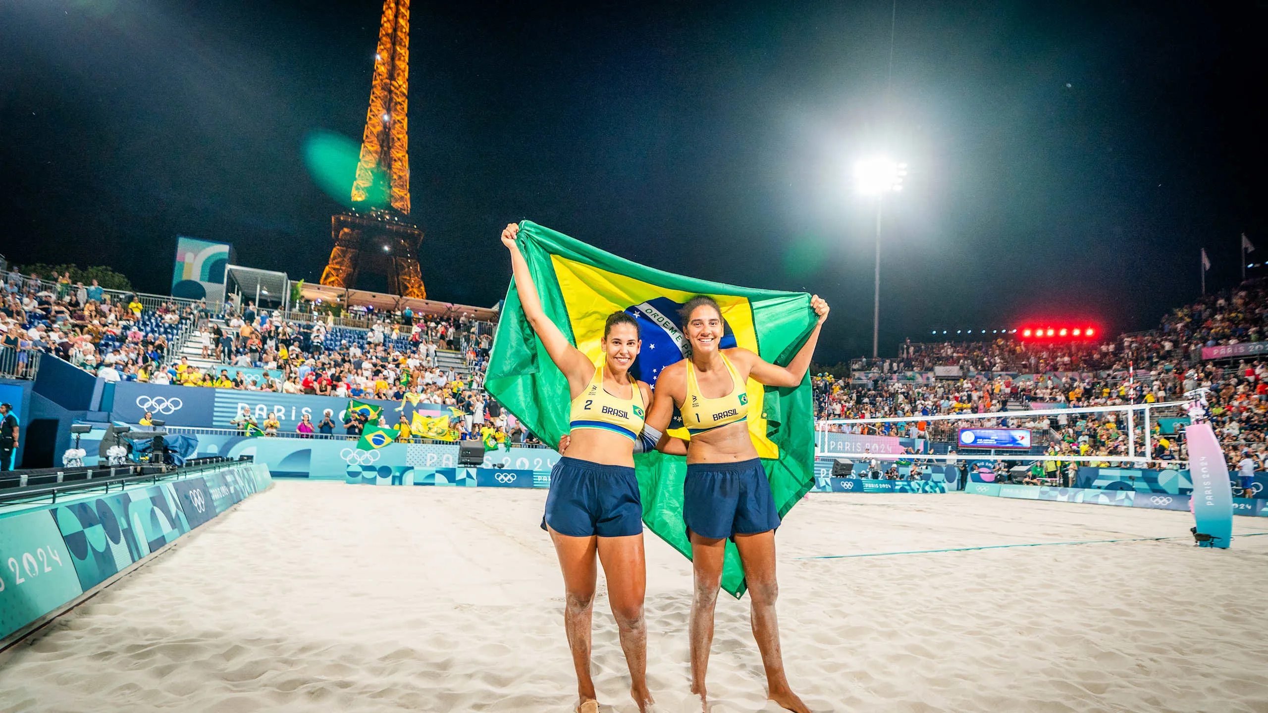 image_6777a27de1b5b Ana Patricia & Duda Lead Brazil to Olympic Glory: A Historic Victory in Beach Volleyball at Paris 2024