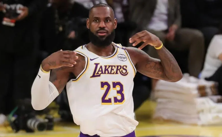 image_677895a752a9d LeBron James Hits Historic Milestone, Sparking Heated Debates Over His Legacy!