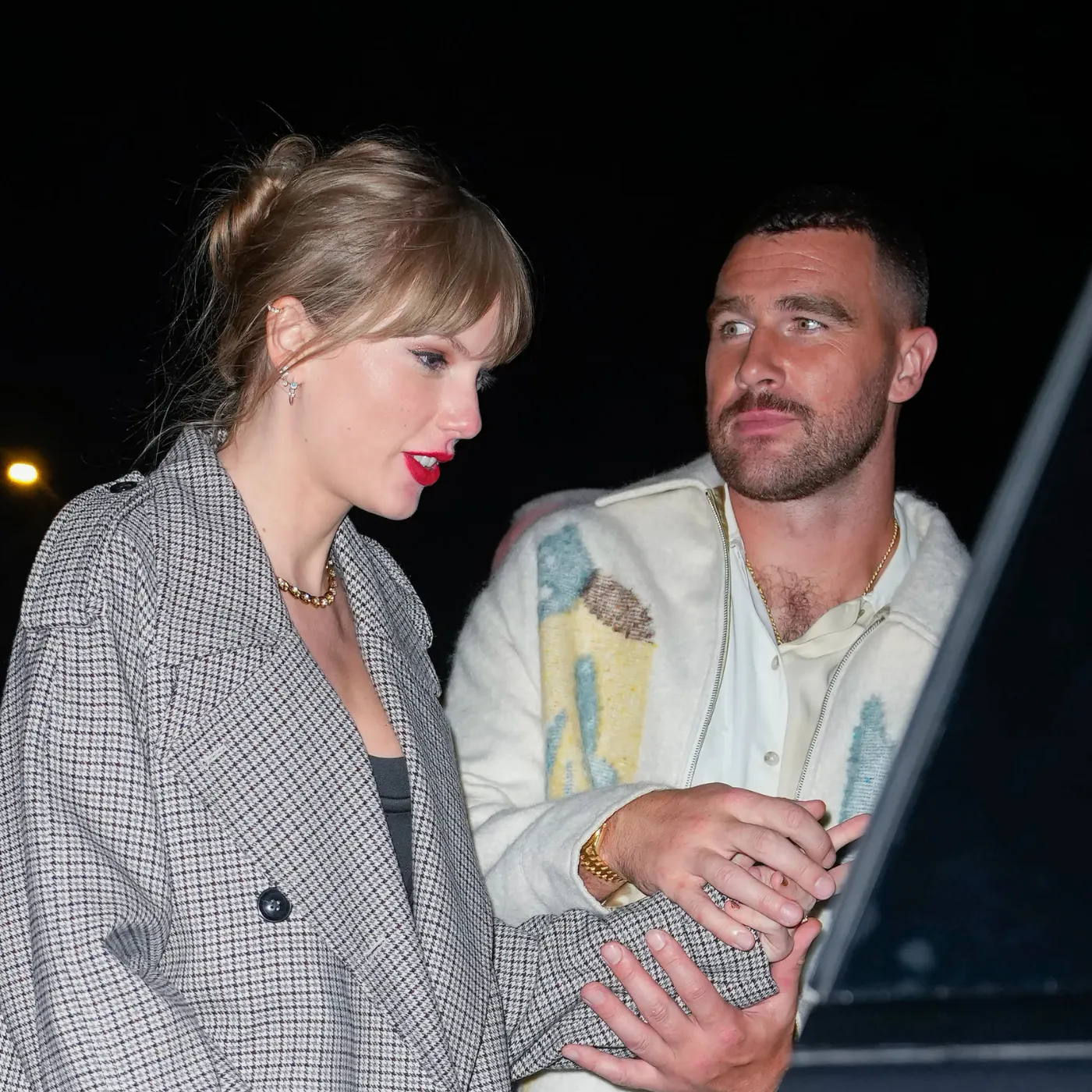 image_677b3d48ac77b What’s Really Going On Between Travis Kelce and Taylor Swift? Former NFLer Unveils Marriage Shocker