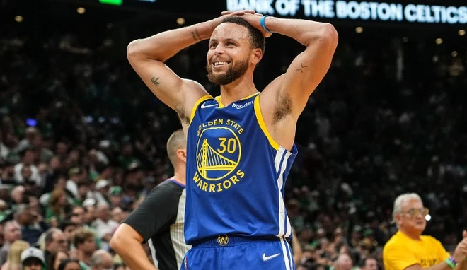 image_677b423f8d05c Chef Curry dropped a double-double and was 8/8 in threes in an INSANE performance in the Bay 🍿🤯