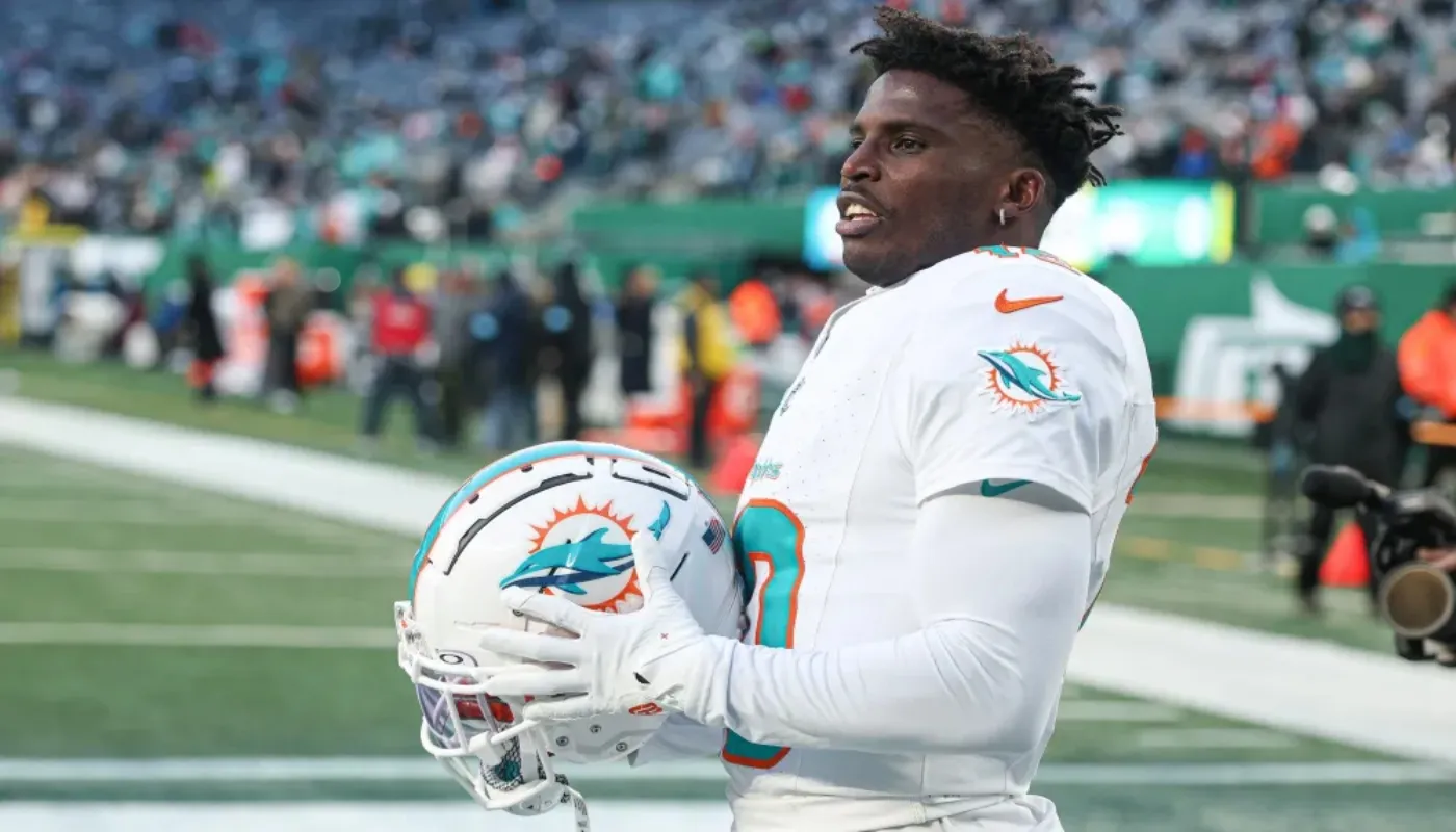 image_677eb60578aa5 Dolphins Meet With Tyreek Hill to Address Season Finale Drama