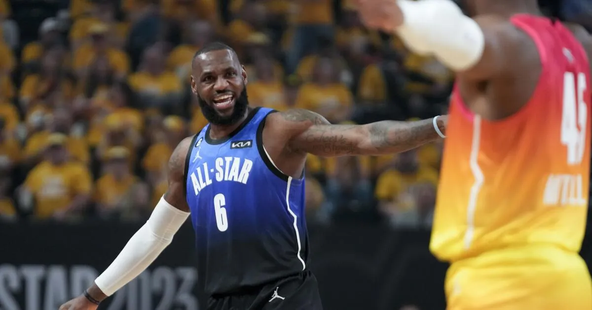 image_6784a7da103f6 LeBron James Stuns Fans with Bold Choice Between Chargers and Texans