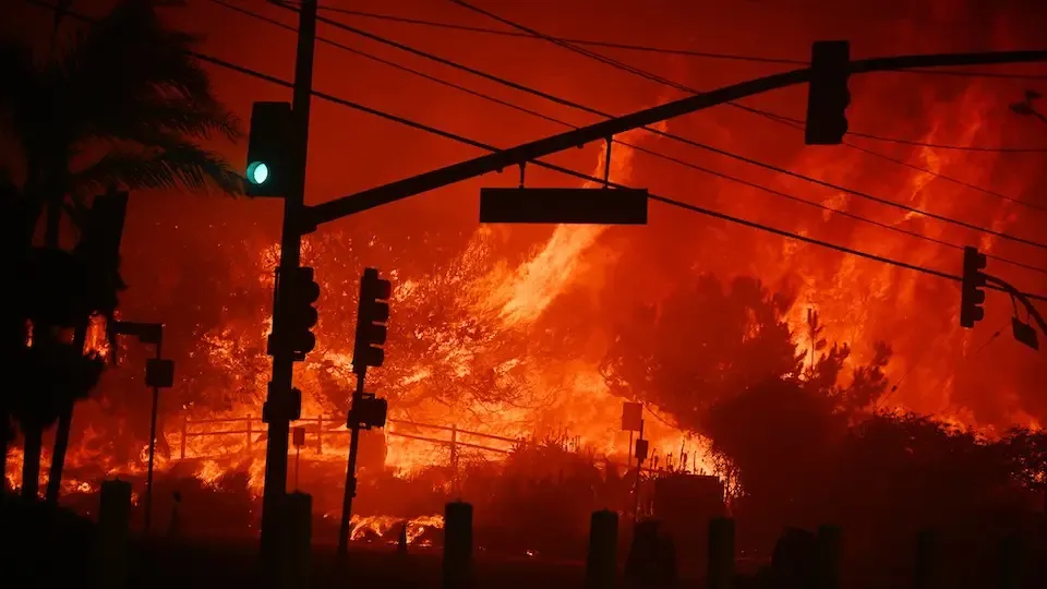 image_6784ab3a3ec0b LeBron James Breaks Silence with Emotional Message as Wildfires Rage On