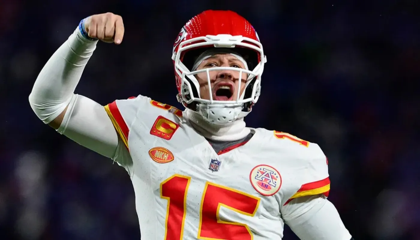 image_67852b07c11c0 Why Does Patrick Mahomes Wear His Helmet So High?