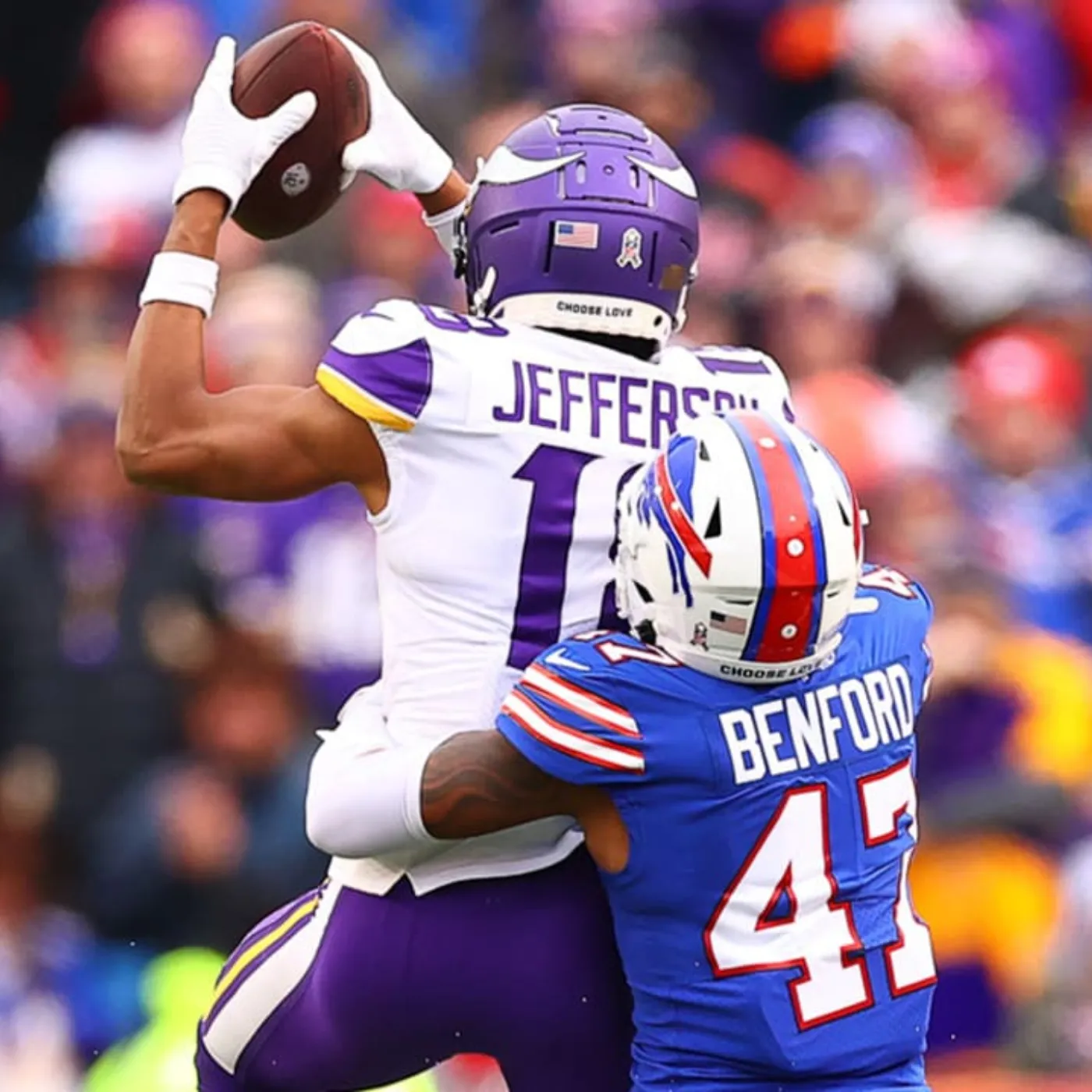 image_6785d3edaadb3 Justin Jefferson Kicks Off the Night with a Stunning 22-Yard Catch!