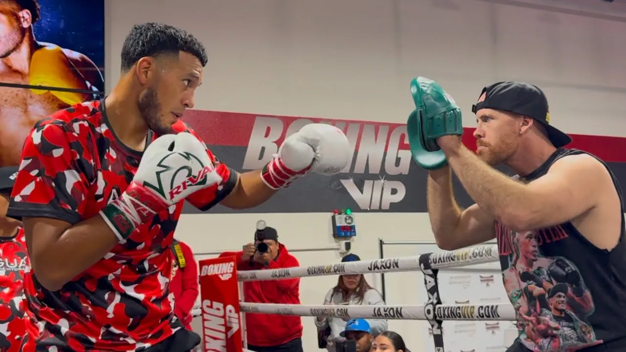 image_6785de8c4b473 David Benavidez demonstrated SCARY STRENGTH AND SPEED in the training session before the fight with Morrell.