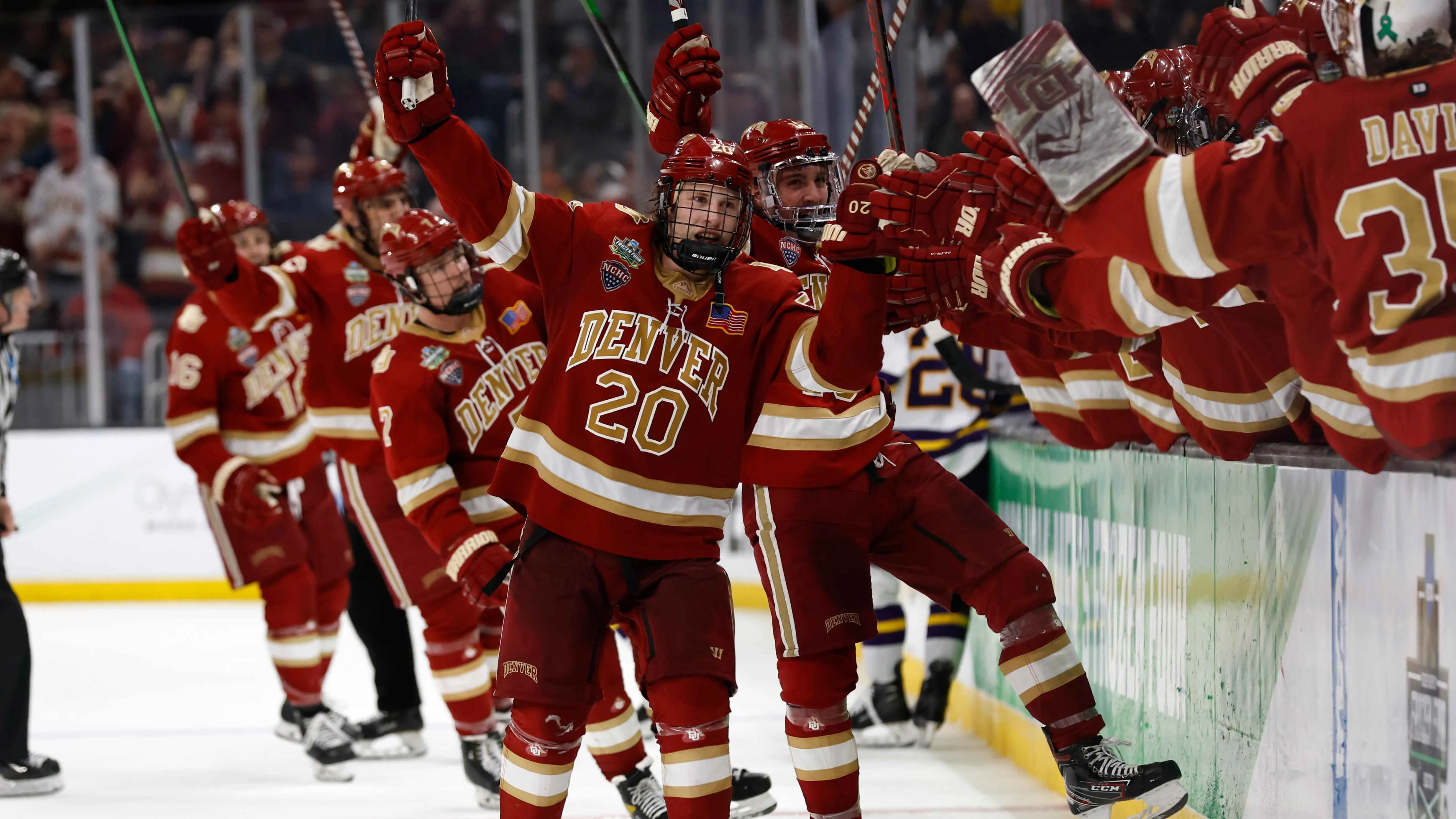 image_678792075f9f2 Denver Sets New Record for Attendance at US Professional Women is Hockey League Game