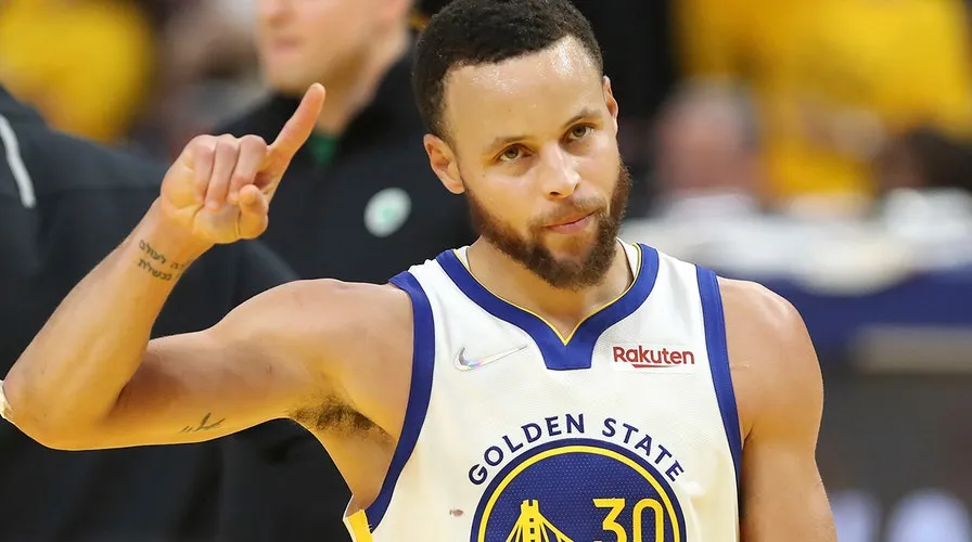 image_678a1454738b5 Steph Curry Shuts Down Trade Rumors