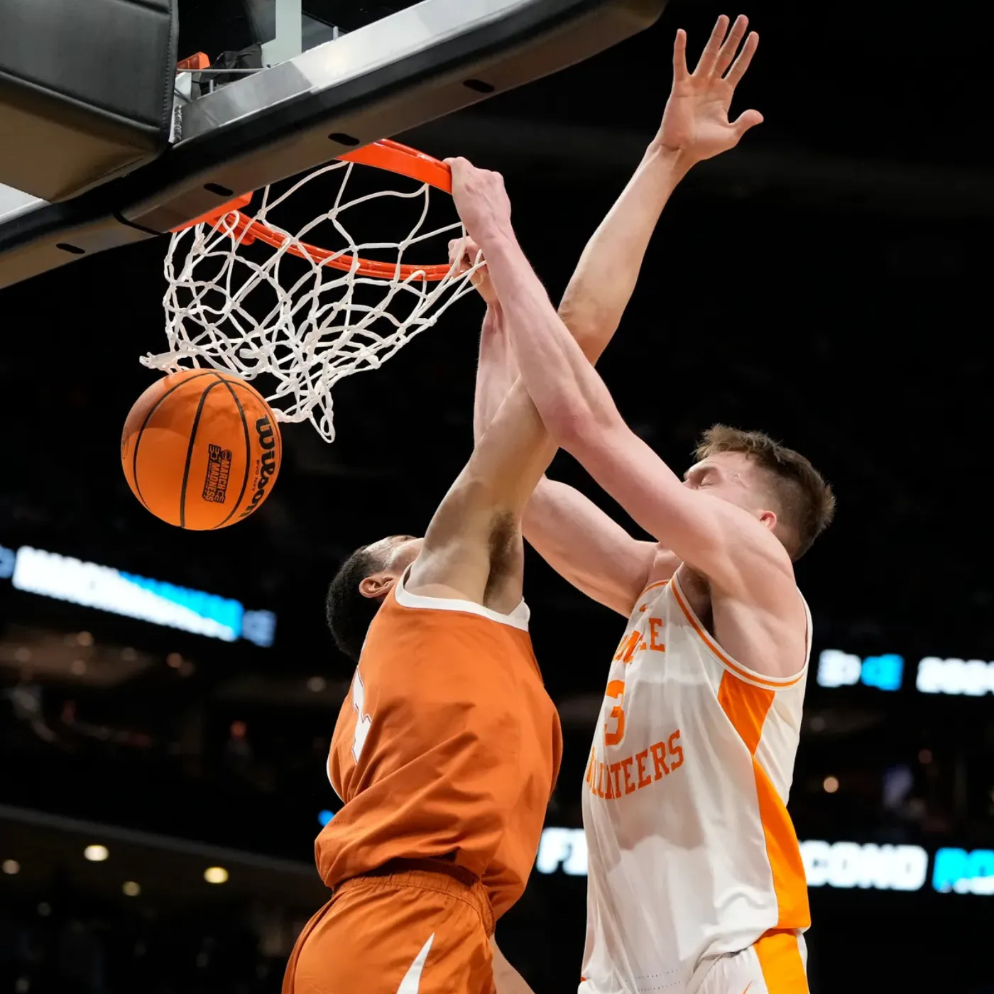 image_678b1f476999e Dalton Knecht Divides Lakers Fans as Tension Mounts Before Clippers Showdown