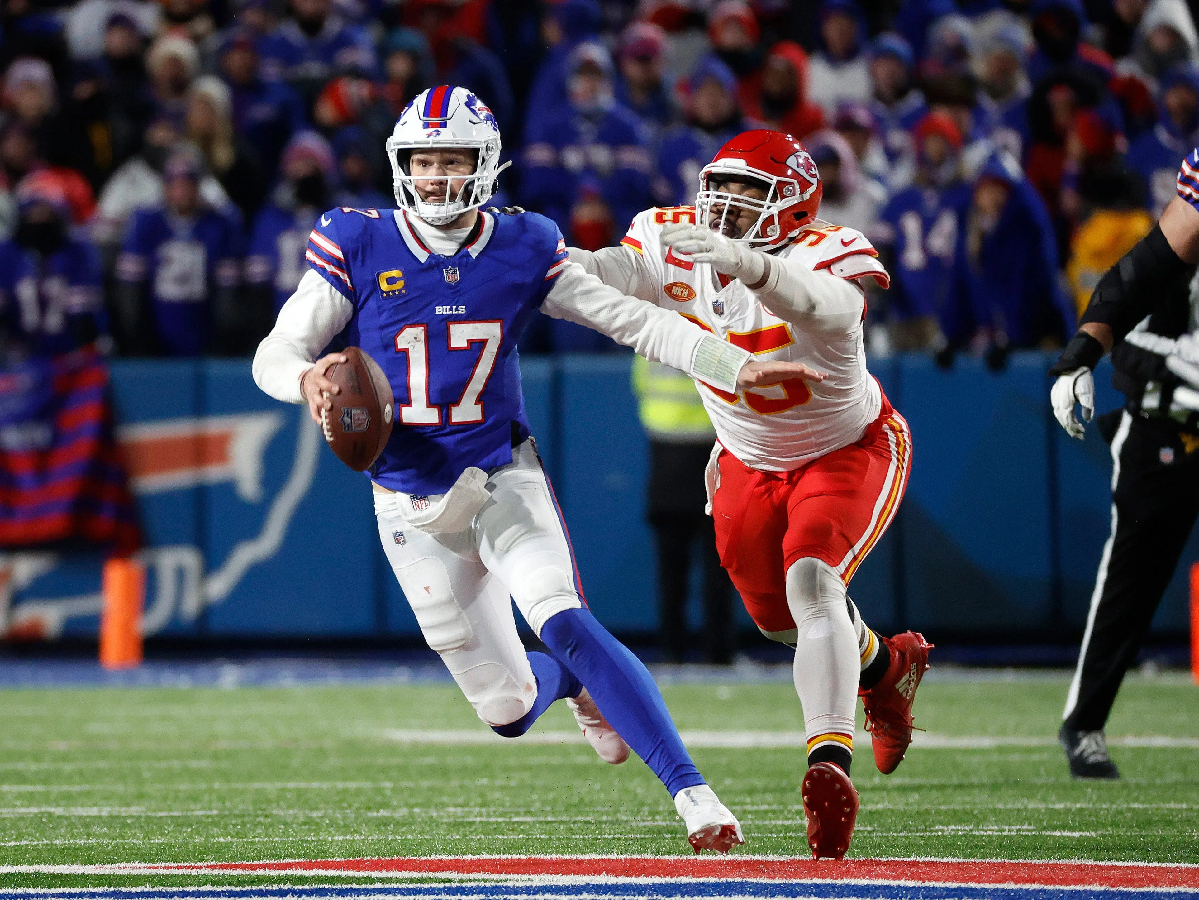 Kansas City Chiefs at Buffalo Bills: Predictions, picks, odds