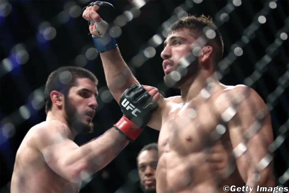 Arman Tsarukyan reveals Islam Makhachev's message after first bout