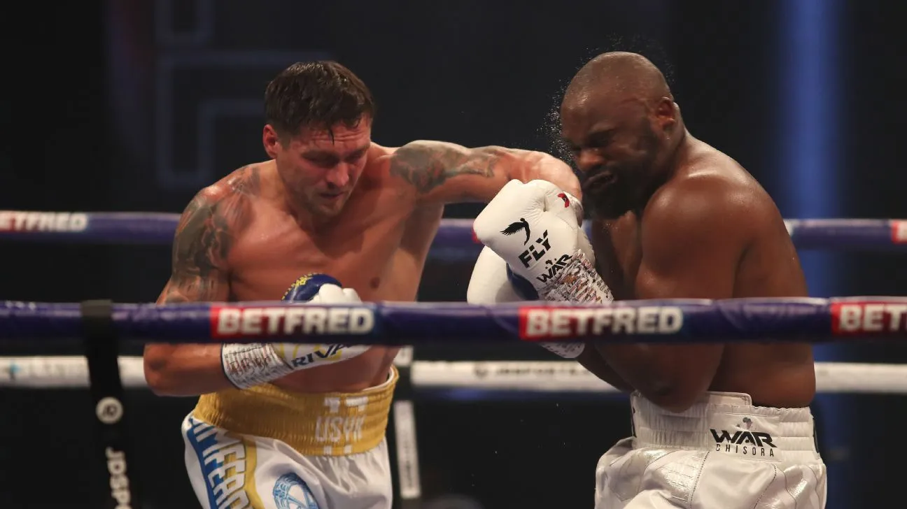 Võ sĩ hạng nặng Oleksandr Usyk đánh bại Derek Chisora ​​để tiến gần hơn đến chức vô địch - ESPN