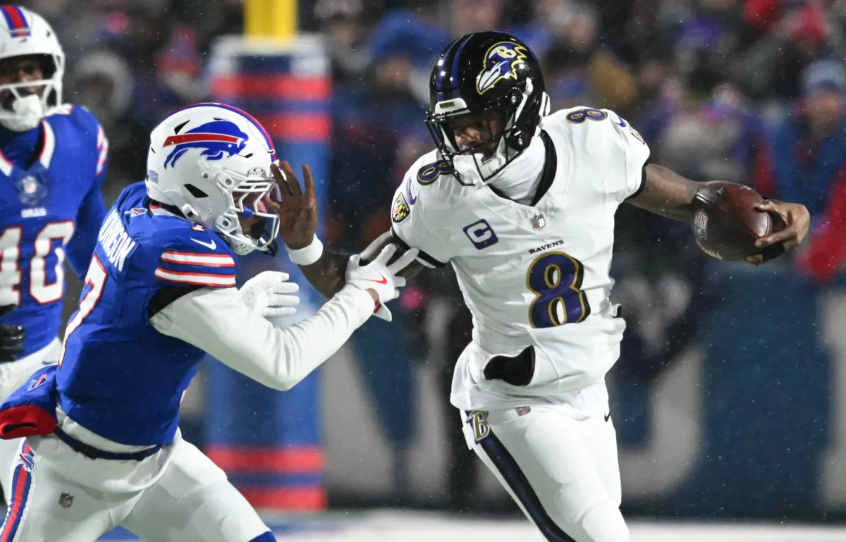 Lamar Jackson Sends Clear Message to Josh Allen After Ravens-Bills - Athlon  Sports