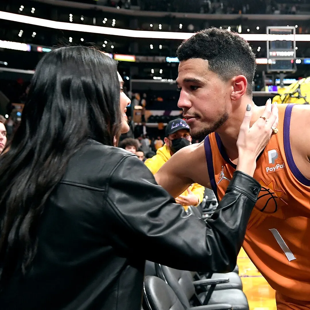 Kendall Jenner and Devin Booker Share Sweet Victory Kiss at NBA Game