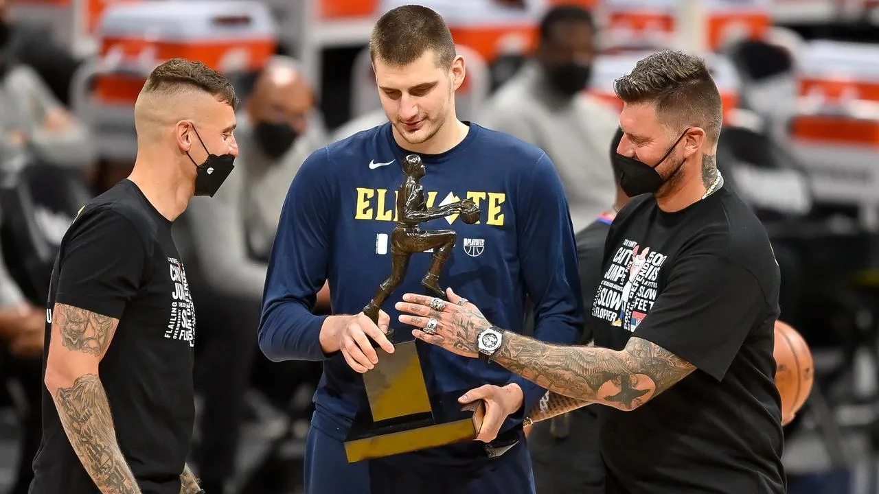 NBA 2021: Nikola Jokic hit on Markieff Morris video, latest, Jokic brothers  tweet