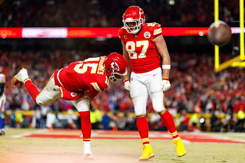 Travis Kelce Fined $11K by NFL for Taunting After Mahomes TD in Chiefs' Win  vs. Bills | News, Scores, Highlights, Stats, and Rumors | Bleacher Report